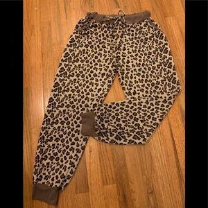 Mittoshop animal print lounge pants, size M